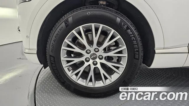 Genesis GV80 — Фото автомобиля 5