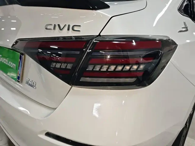 Honda Civic — Фото автомобиля 7