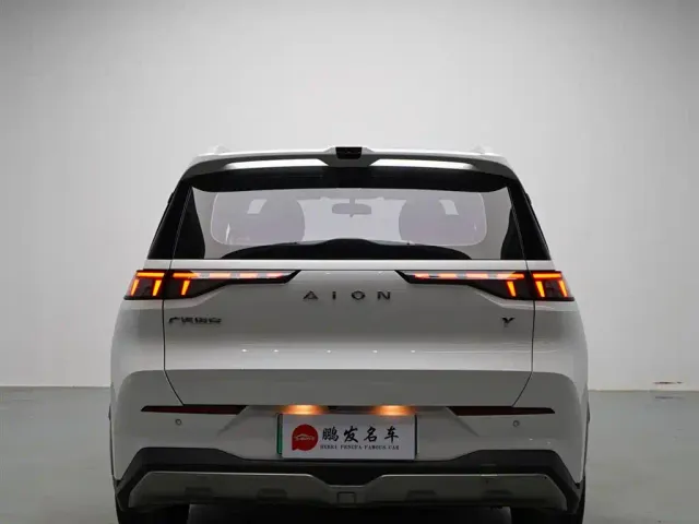 GAC Aion Y — Фото автомобиля 15
