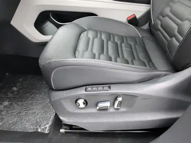 Volkswagen Teramont — Фото автомобиля 20
