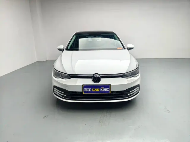 Volkswagen Golf — Фото автомобиля 2