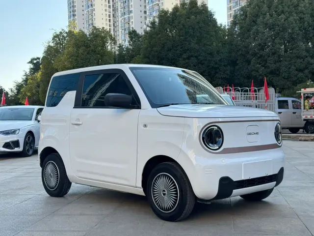 Geely Panda — Фото автомобиля 3