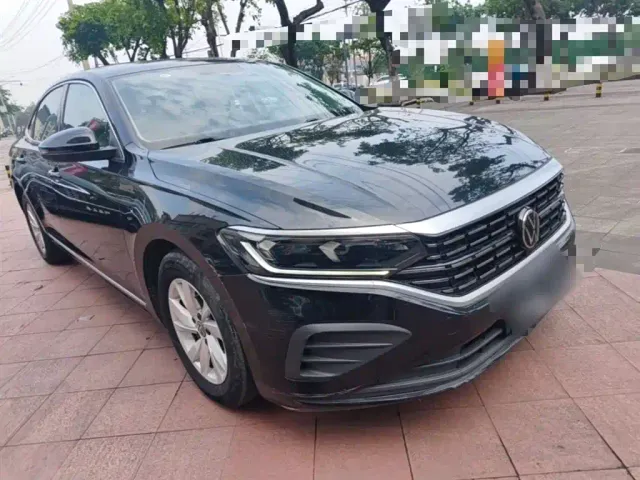 Volkswagen Passat — Фото автомобиля 3