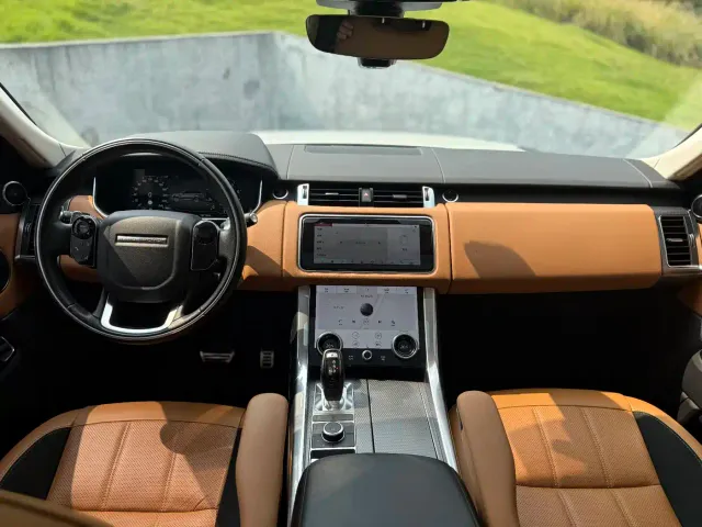 Land Rover Range Rover Sport 2022 3.0 L6 Gloss Black Edition — Фото автомобиля 9