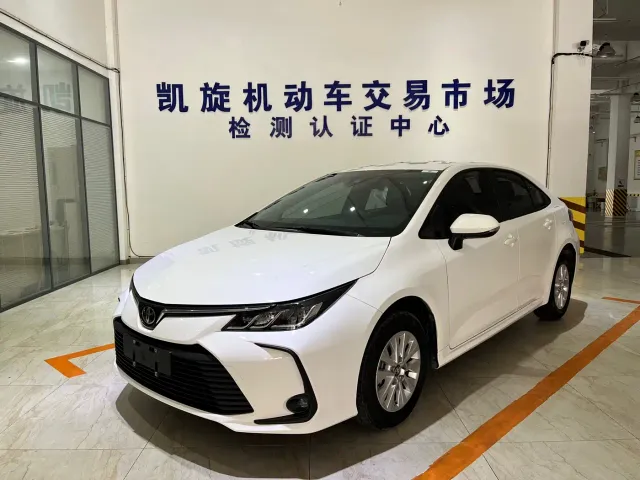 Фотография автомобиля — Toyota Corolla