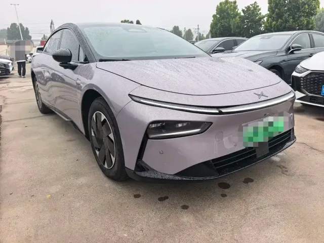 Xpeng P7+ — Фото автомобиля 3