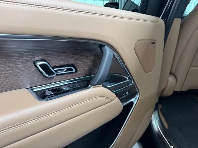 Land Rover Range Rover — Фото автомобиля 9