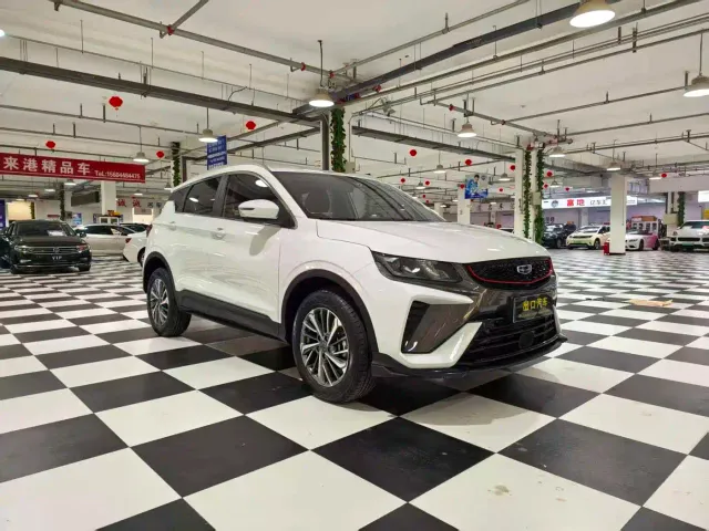 Geely Binyue — Фото автомобиля 3