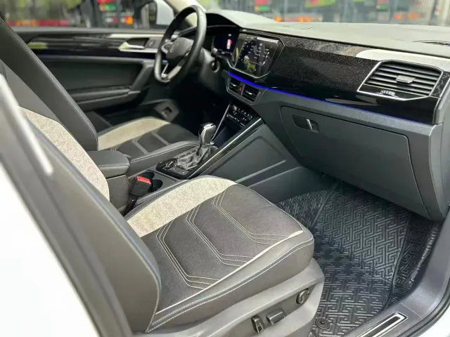 Volkswagen Tayron GTE Plug-in Hybrid — Фото автомобиля 6