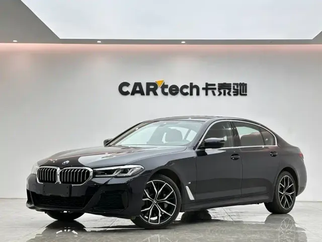 Фотография автомобиля — BMW 5 Series