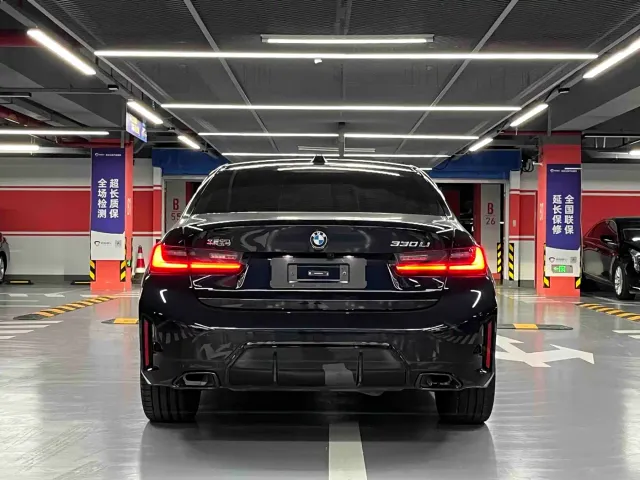BMW 3 Series — Фото автомобиля 3