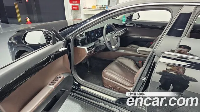 Hyundai Grandeur Grandeur (GN7) 3.5 Бензин 4WD — Фото автомобиля 11