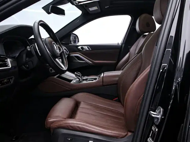 BMW X6 — Фото автомобиля 12