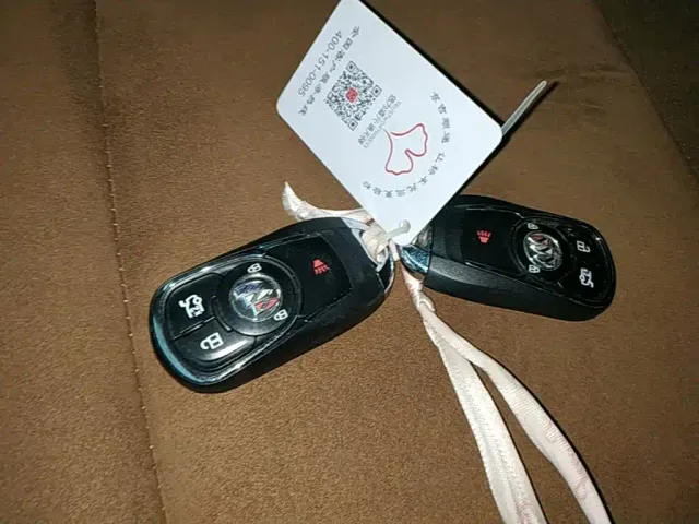 Buick Regal — Фото автомобиля 8