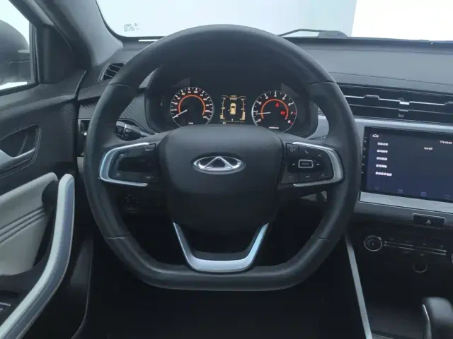 Chery Tiggo 3x — Фото автомобиля 15