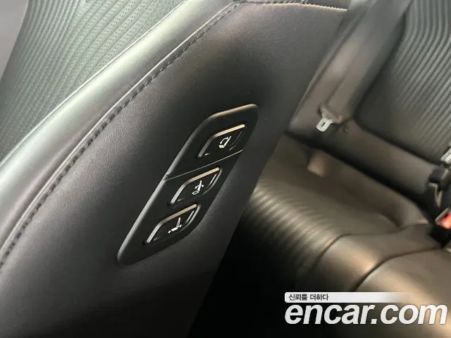 Hyundai Grandeur GN7 — Фото автомобиля 15