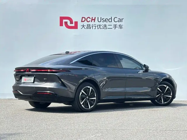 Roewe Rising Auto F7 — Фото автомобиля 5