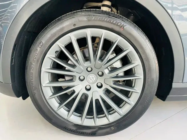 Leapmotor C11 — Фото автомобиля 3