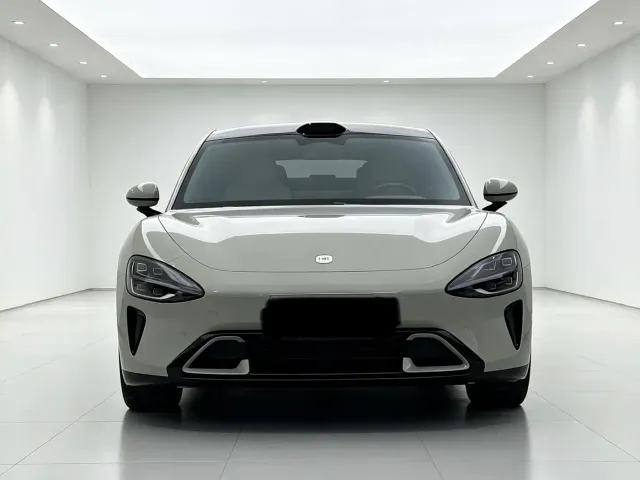 Xiaomi SU7 — Фото автомобиля 2