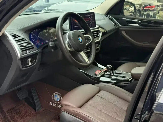 BMW X3 — Фото автомобиля 4