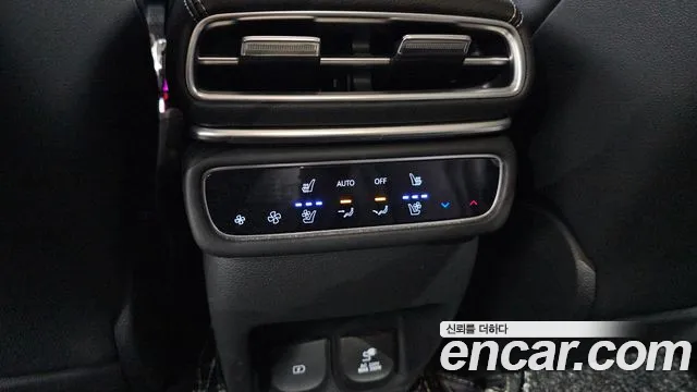 Genesis GV80 2.5T Бензин AWD — Фото автомобиля 18