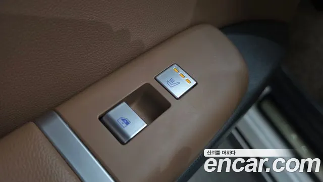Hyundai Grandeur GN7 — Фото автомобиля 28