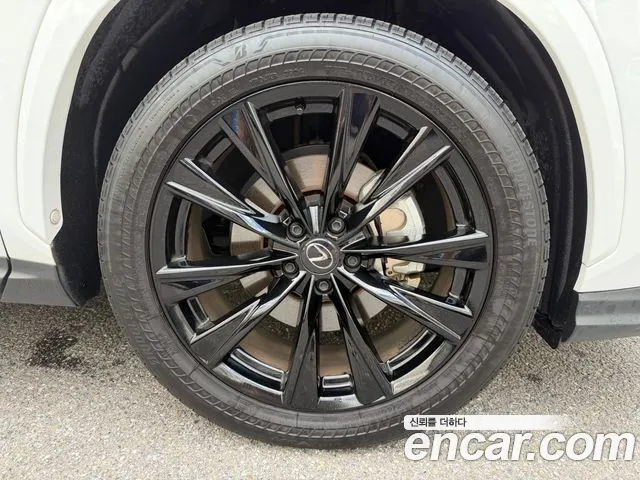 Lexus NX NX450h+ 2nd Gen — Фото автомобиля 6