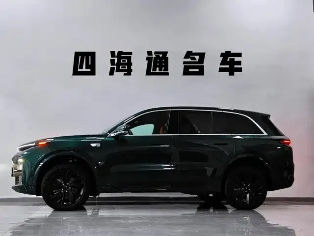 Li Auto L8 — Фото автомобиля 4