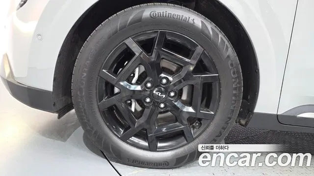 Kia Carnival 4th Gen — Фото автомобиля 5