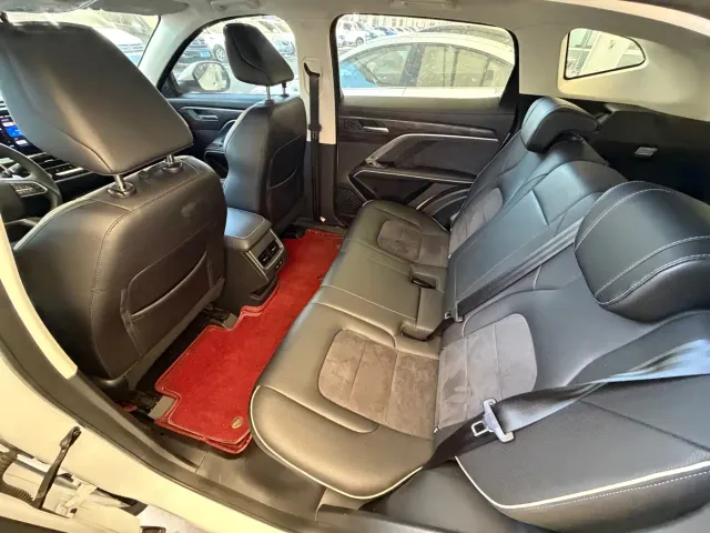Haval H6 — Фото автомобиля 10