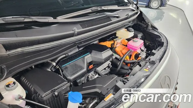 Hyundai Staria Staria — Фото автомобиля 5