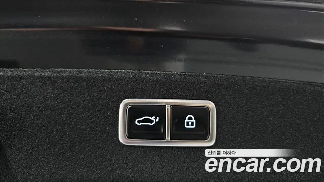Genesis G80 Бензин 2.5 турбо AWD — Фото автомобиля 16