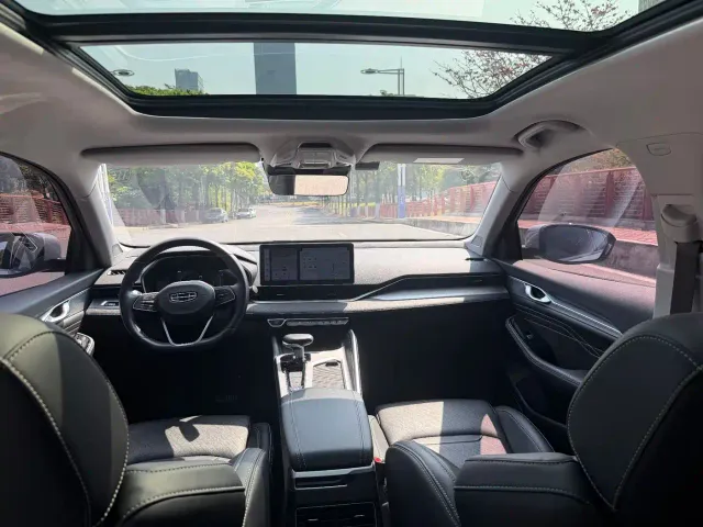 Geely Xingrui — Фото автомобиля 9