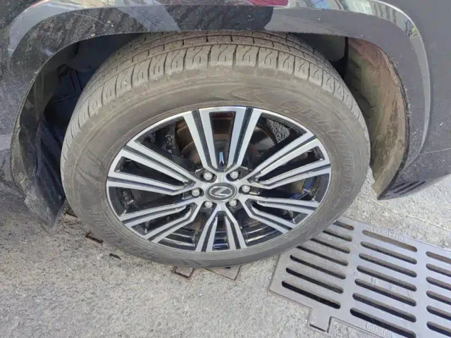 Lexus LX — Фото автомобиля 6