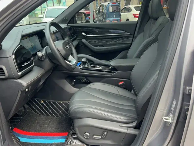 Geely Xingyue L — Фото автомобиля 3