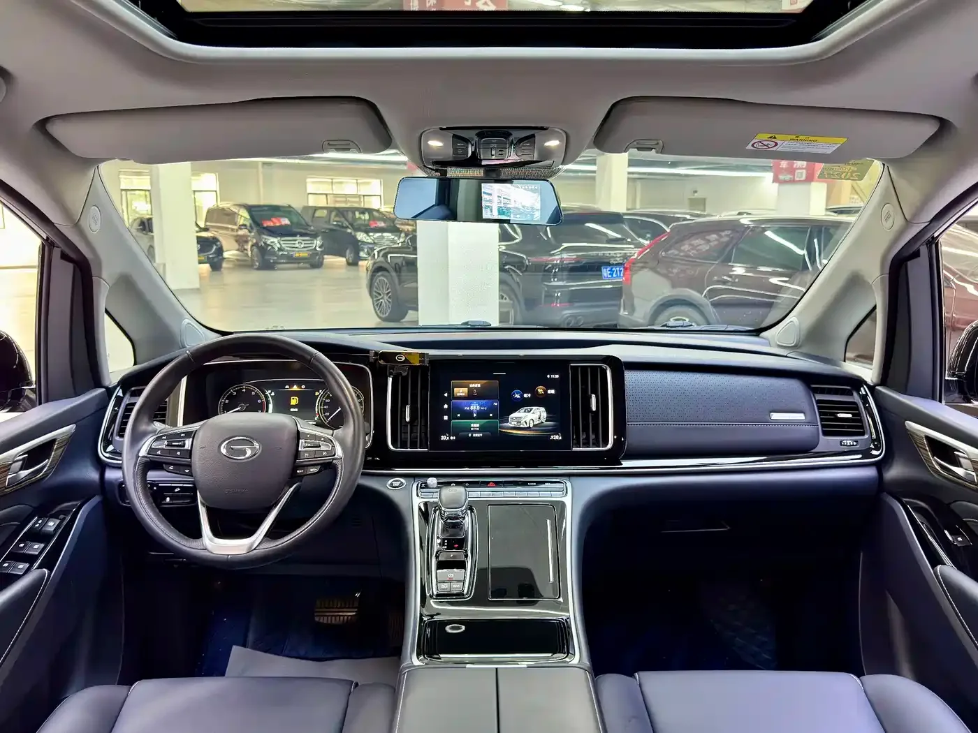 GAC Trumpchi Trumpchi M8 2024 Leadershow Series 390T Premium Edition — Фото автомобиля 7