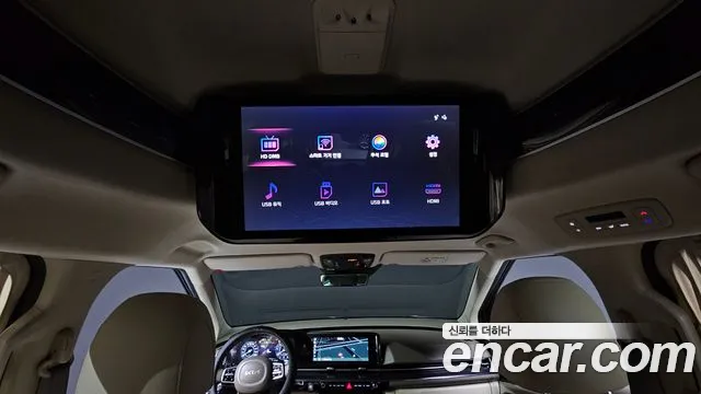 Kia Canival Carnival 4 поколение Дизель 9 мест Hi-Limousine — Фото автомобиля 18