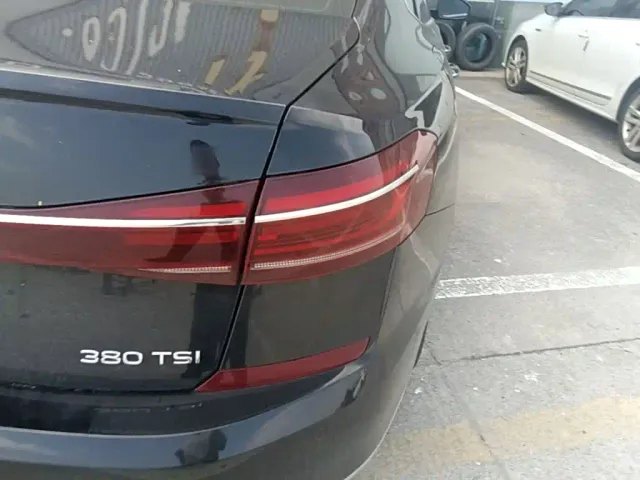 Volkswagen Passat — Фото автомобиля 7