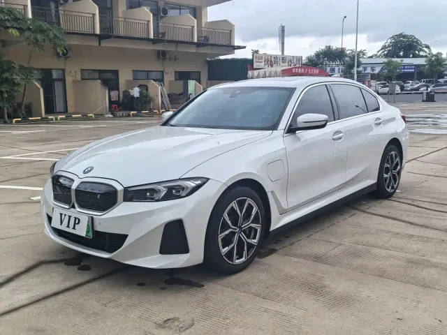 BMW i3 — Фото автомобиля 2