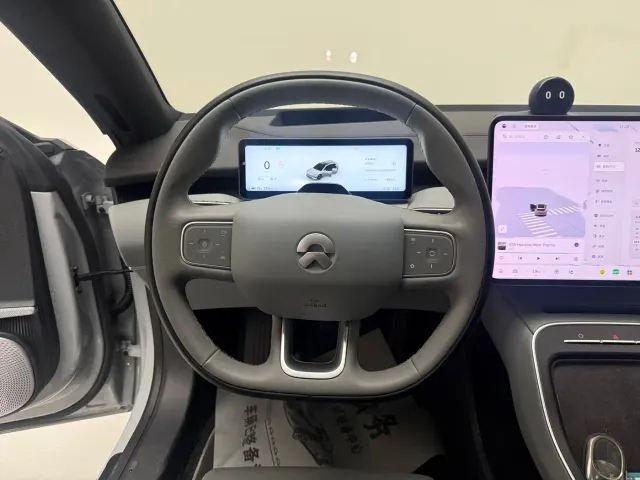 Nio ET5 Touring — Фото автомобиля 13