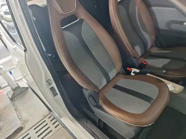 Wuling Hongguang Mini EV — Фото автомобиля 24