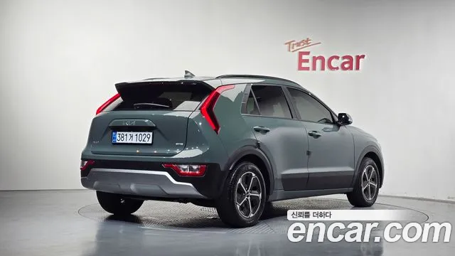 Kia Niro The All New Niro Prestige — Фото автомобиля 2