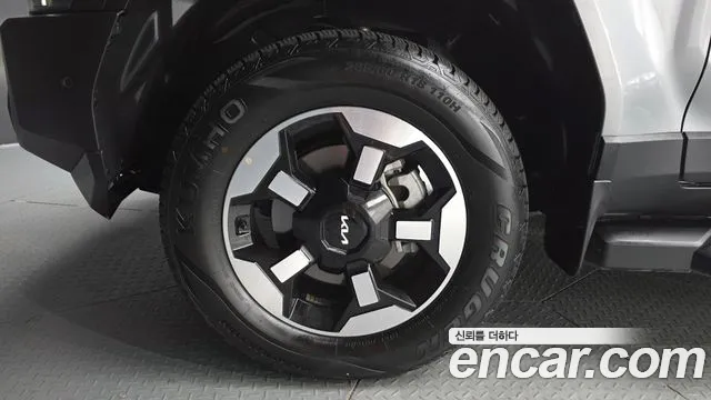 Kia Tasman Tasman 2.5T Бензин 4WD — Фото автомобиля 5