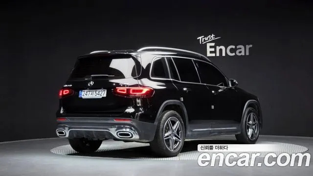 Mercedes-Benz GLB-Class — Фото автомобиля 2