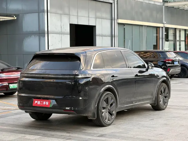 Li Auto L7 — Фото автомобиля 7