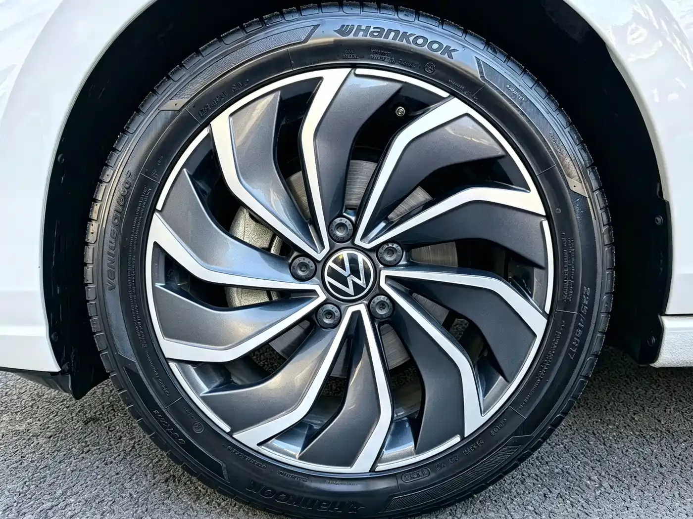 Volkswagen Golf 2023 280TSI DSG Pro — Фото автомобиля 21