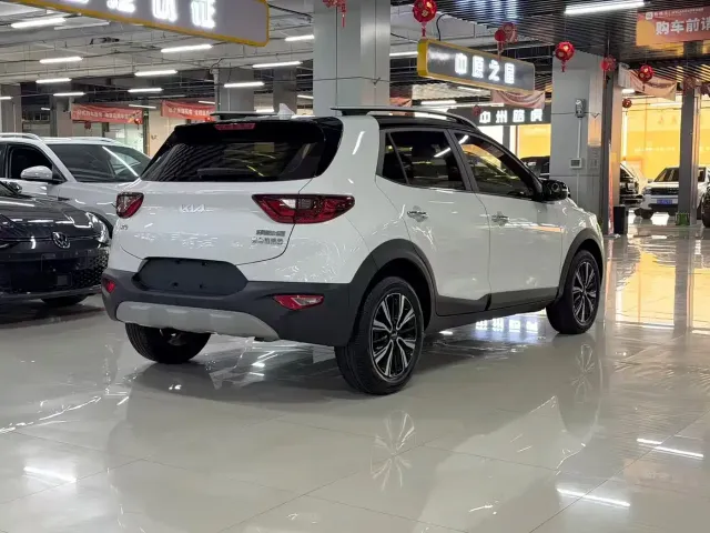 Kia KX1 — Фото автомобиля 8