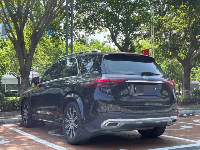 Mercedes-Benz GLE-Class — Фото автомобиля 7