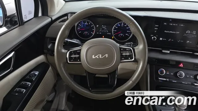 Kia Carnival 4th Gen — Фото автомобиля 19
