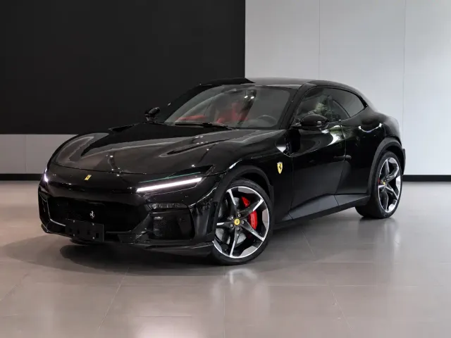 Фотография автомобиля — Ferrari Purosangue